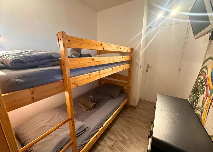 Asteria By Pom, Clim, Pkg, Wifi